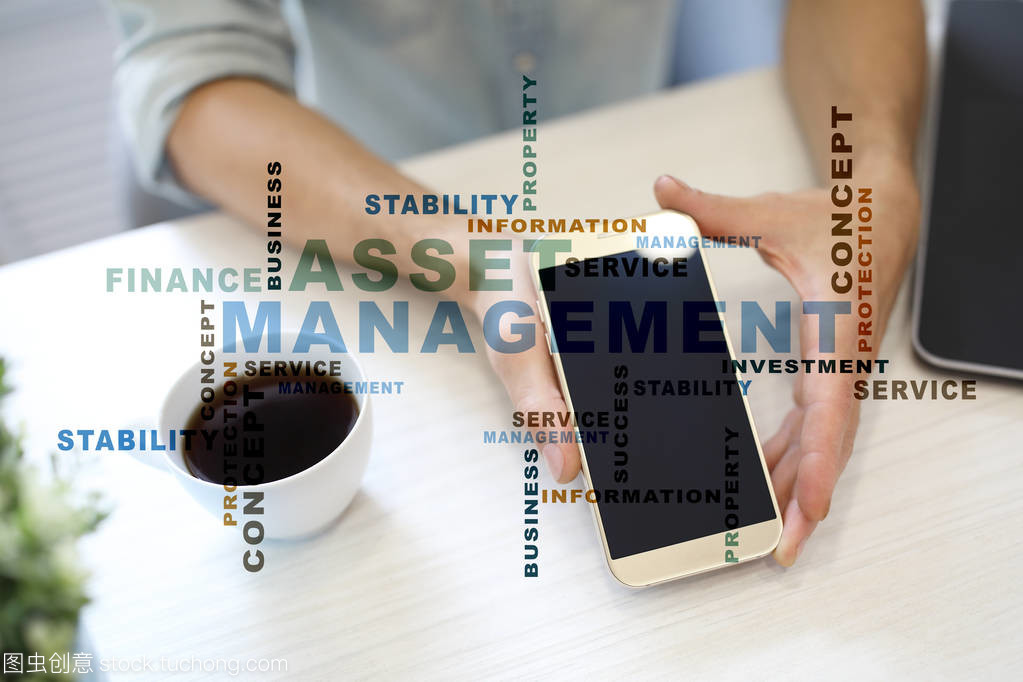 虛擬屏幕上的資產管理 創新經營理念與詞云解析